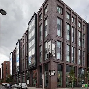  Inn Zeni Ensuite, In The Vibrant Docklands Ireland